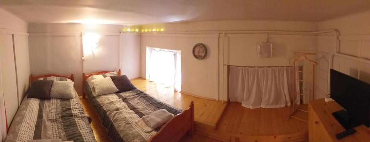 Belvárosi Vintage Apartman a sétálóutcán Miskolc Extérieur photo